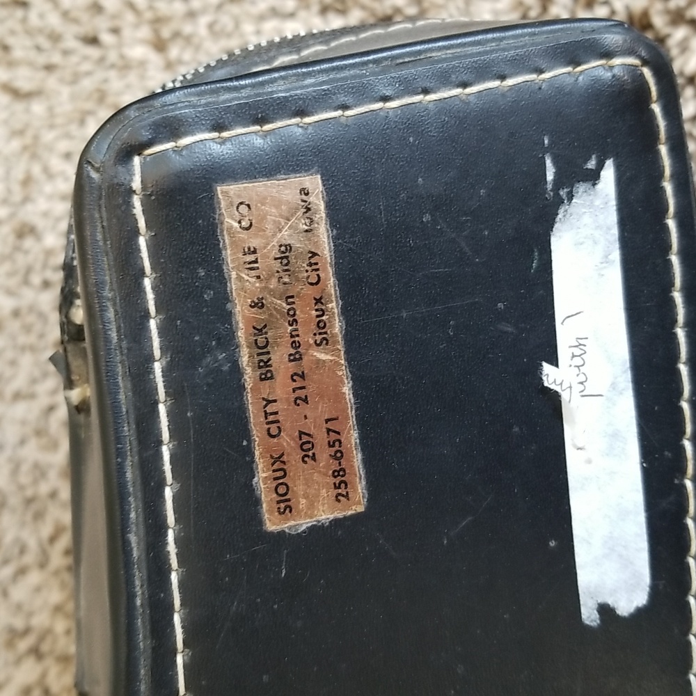 Vintage Polaroid 240 Land Camera - Picture 9 of 12